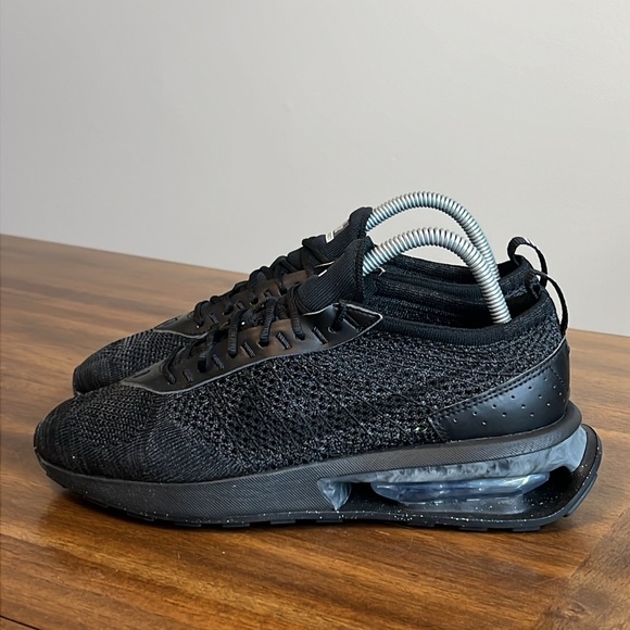 Nike Air Max Flyknit Racer Triple Black Size 7 Mens Shoes FD2764-001 - Picture 4 of 13